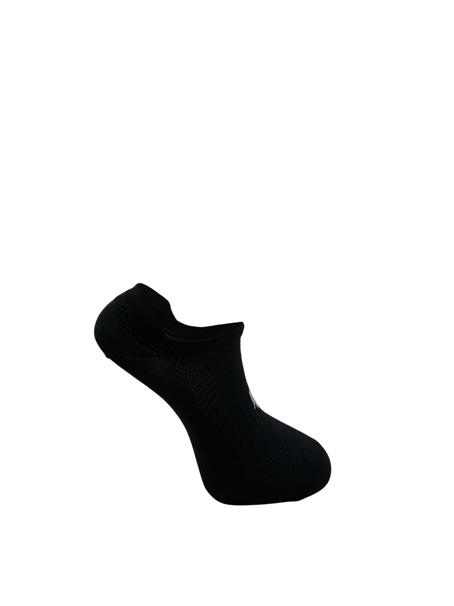Black/White Trainer